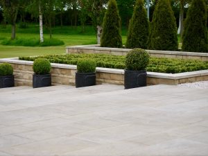 Contemporary garden design, sleek, modern, gardens, Green Onion landscaping, Buxus, straight lines, clean cut,Stockton