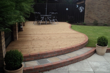 Curved Decking