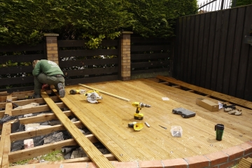 Curved Decking