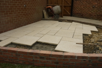 Patio construction-sandstone patio-sandstone-patio layers-pate design-Green-Onion-Landscaping-Stockton