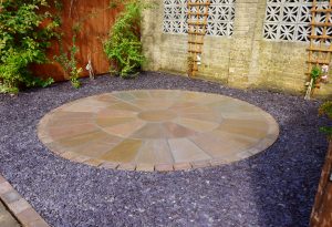 circular patio, 2 ring patio, purple slate, Ingleby Barwick, Yarm, Wynyard, Garden design, landscapers, landscaping, turf, slate, cobbles, planting, Green Onion Landscaping, Teesside
