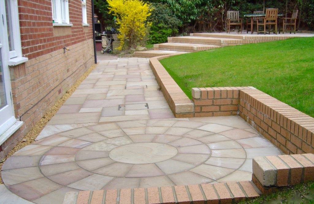 Patios,Paving, Sandstone Patio, Steps, Paving, Paved area, Garden Landscaping, Stockton,Darlington, Middlesbrough, Teesside, Marton, paving installers, patio design, brick work, brick walls,