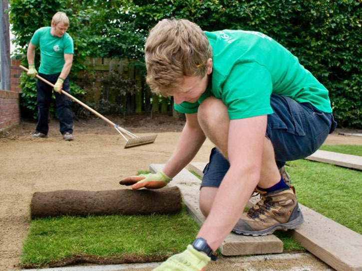 Turfing, turf, turfed lawn, grass, turfed lawn, Rowlawn, turf layers, turf removal, supply turf, sell turf, landscapers, landscaping, landscape gardener, County Durham, North Yorkshire, Stockton, Middlesbrough, Darlington, Green Onion Landscaping