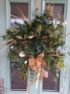 white-christmas-wreath-wreaths-stockton-festive-xmas wreath-stockton-teeside-county-durham-green-onion-landscaping-local