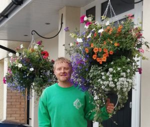 hanging baskets, large, multi-floral, flowers, landscaping, hanging baskets, premium, quality, green onion landscaping, stockton, Middlesbrough, darlington, teesside, tees valley, North Yorkshire, County Durham