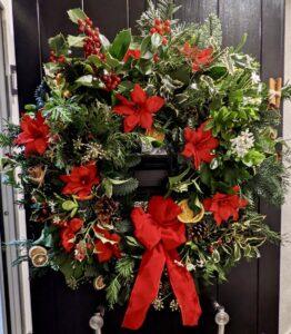 luxury-large-Christmas-wreath-poinsettia-red-christmas-green-onion-landscaping-stockton-Teesside-County-Durham-landscaping